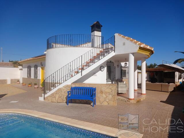 Villa Sasta : Resale Villa for Sale in Arboleas, Almería