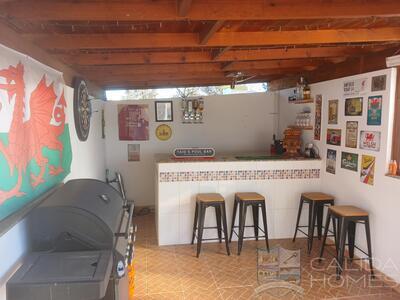 Villa Sasta : Resale Villa in Arboleas, Almería