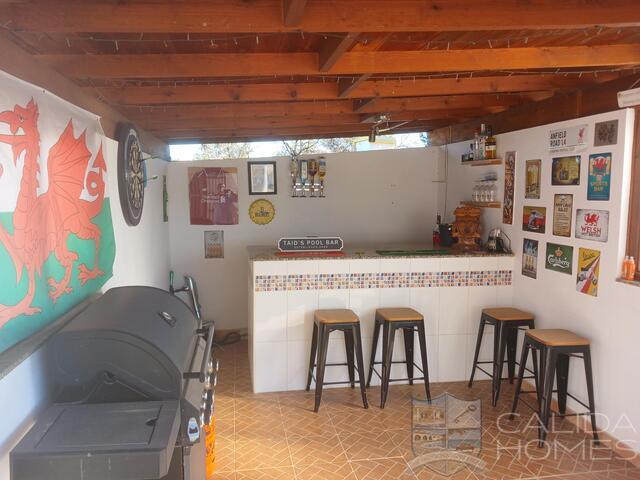 Villa Sasta : Resale Villa for Sale in Arboleas, Almería