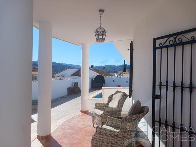 Villa Sasta : Resale Villa for Sale in Arboleas, Almería