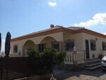 Villa Scarlet: Resale Villa for Sale in Albox, Almería