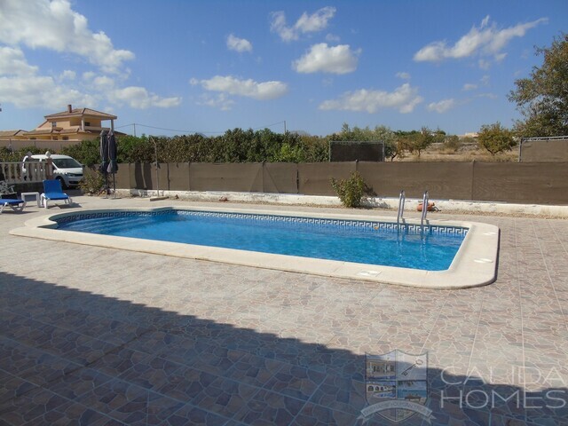 Villa Scarlet: Resale Villa for Sale in Albox, Almería