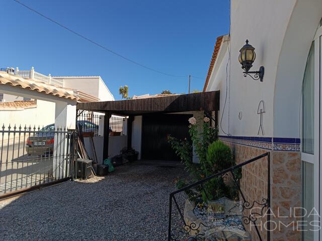 Villa Sedona : Resale Villa for Sale in Arboleas, Almería