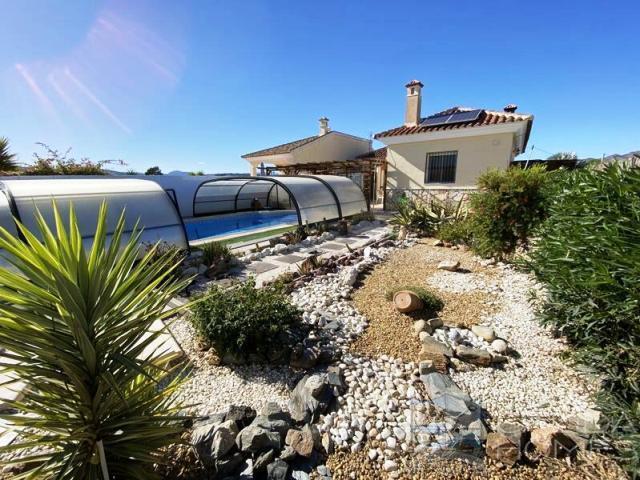 Villa Segura: Resale Villa for Sale in Zurgena, Almería