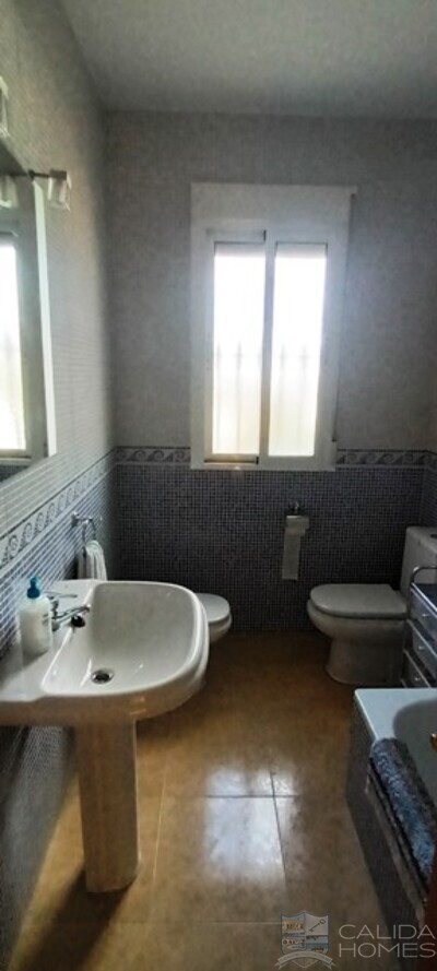 Villa Segura: Herverkoop Villa in Zurgena, Almería