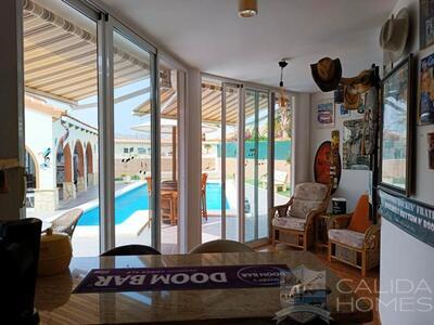 Villa Serenata: Resale Villa in Arboleas, Almería