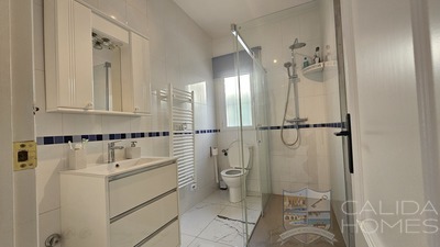 Villa Serene Arboleas: Resale Villa in Arboleas, Almería