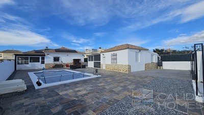 Villa Serene Arboleas: Resale Villa in Arboleas, Almería