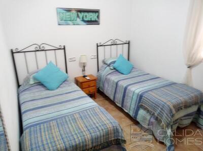 Villa Serenity : Resale Villa in Arboleas, Almería