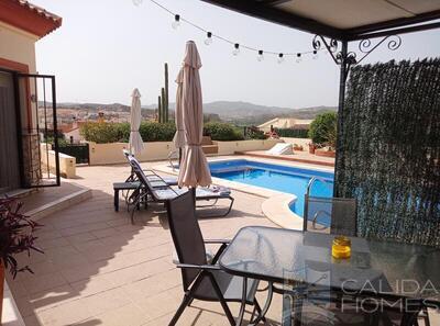 Villa Serenity : Resale Villa in Arboleas, Almería