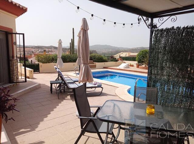 Villa Serenity : Resale Villa for Sale in Arboleas, Almería