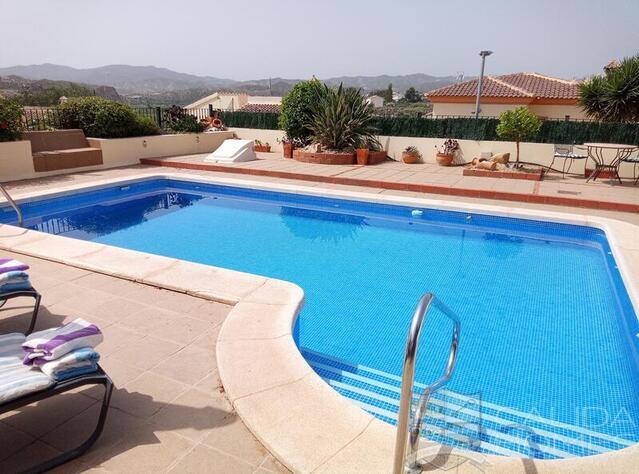 Villa Serenity : Resale Villa for Sale in Arboleas, Almería