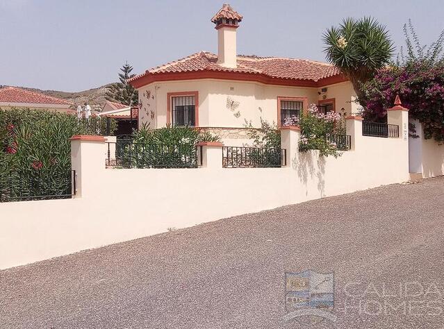 Villa Serenity : Resale Villa for Sale in Arboleas, Almería