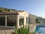 Villa Sierra : Resale Villa for Sale in Arboleas, Almería