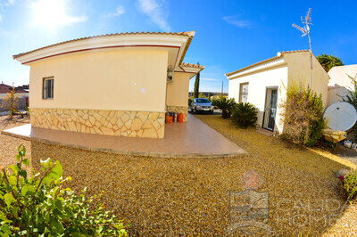 Villa Sky: Resale Villa in Zurgena, Almería