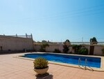 Villa Sol Y Sombra: Resale Villa for Sale in Zurgena, Almería