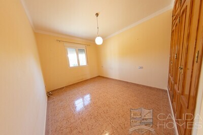 Villa Sol Y Sombra: Herverkoop Villa in Zurgena, Almería