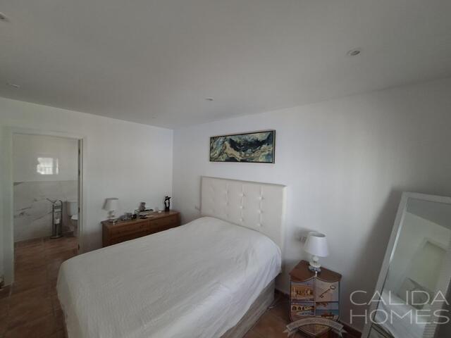 Villa Solare : Resale Villa for Sale in Huercal-Overa, Almería