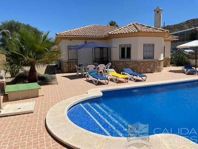 Villa Solera: Revente Villa à vendre dans Arboleas, Almería