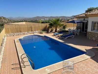 Villa Solera: Resale Villa in Arboleas, Almería