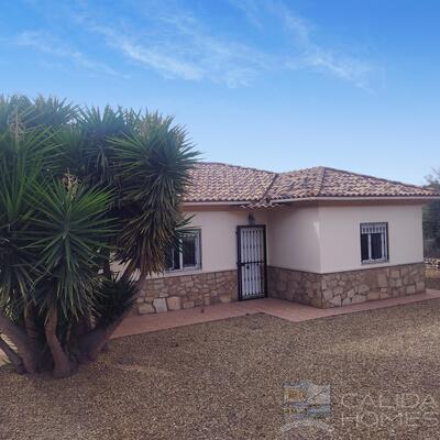 Villa Solera: Resale Villa in Arboleas, Almería