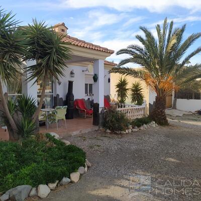 Villa Starlight: Resale Villa in Partaloa, Almería