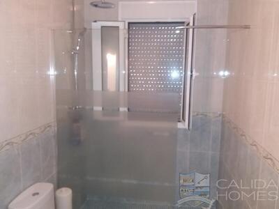 Villa Sunflower 2: Resale Villa in Arboleas, Almería