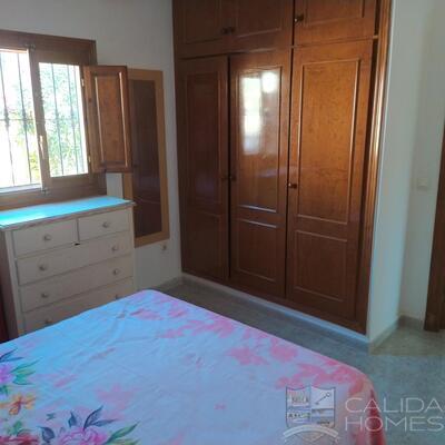Villa Sunshine : Resale Villa in Arboleas, Almería
