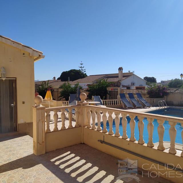 Villa Sunshine : Resale Villa for Sale in Arboleas, Almería