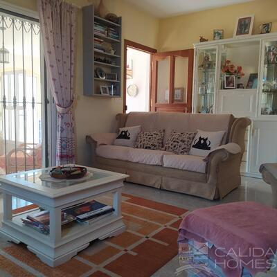 Villa Sunshine : Resale Villa in Arboleas, Almería