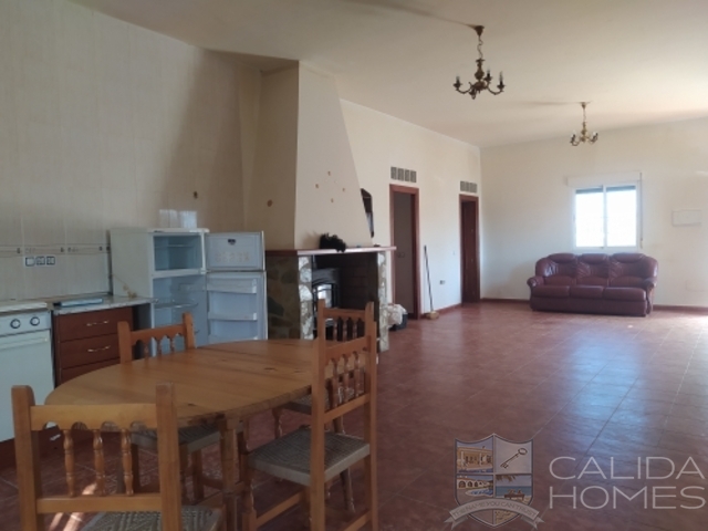 Villa Surprise : Resale Villa for Sale in Albox, Almería