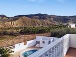 Villa Torres Alta: Resale Villa for Sale in Arboleas, Almería