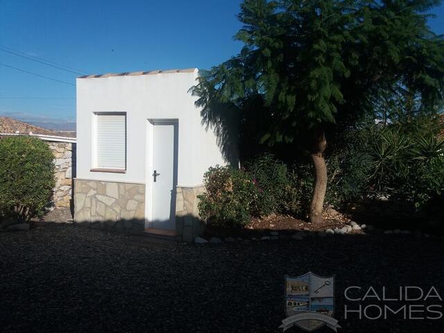 Villa Tranquility : Resale Villa for Sale in Arboleas, Almería