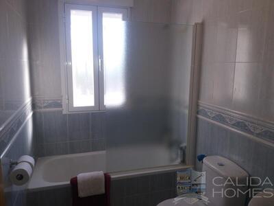 Villa Tranquility : Resale Villa in Arboleas, Almería