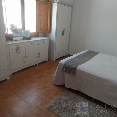 Villa Tranquilo: Resale Villa in Oria, Almería