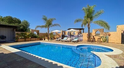 Villa Vera STV: Revente Villa dans Vera, Almería