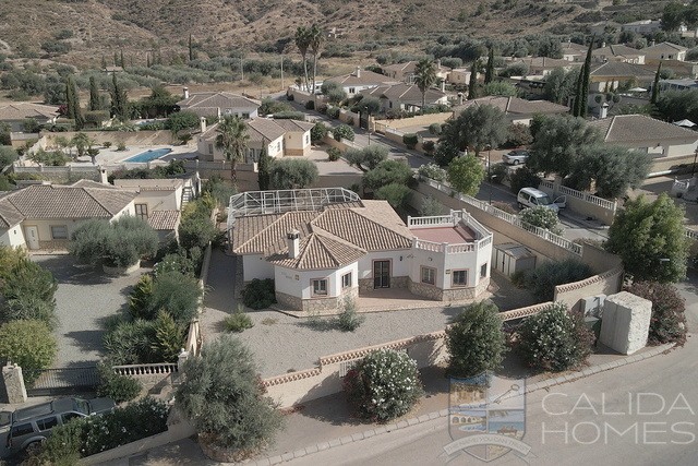 Villa Viola: Herverkoop Villa te Koop in Arboleas, Almería