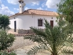 Villa Violeta: Resale Villa for Sale in Arboleas, Almería