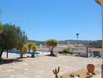 Villa Vista Buena: Resale Villa for Sale in Arboleas, Almería