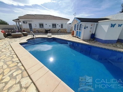 Villa Willow: Herverkoop Villa in Partaloa, Almería