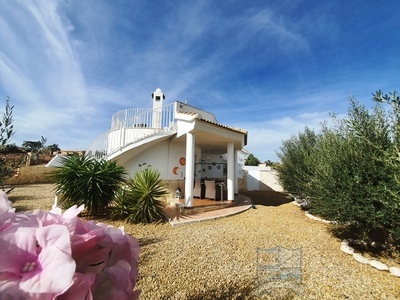 Villa Willow: Herverkoop Villa in Partaloa, Almería