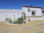 Villa Zinnia: Resale Villa for Sale in Partaloa, Almería