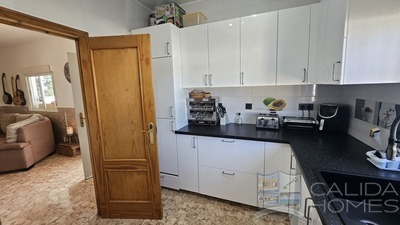 Villa Zinnia: Resale Villa in Partaloa, Almería