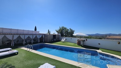 Villa Zinnia: Resale Villa in Partaloa, Almería