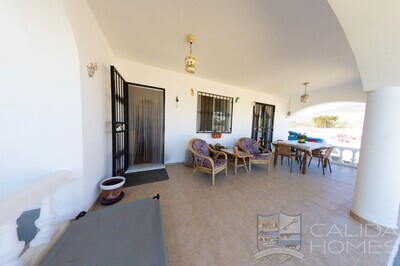 Villas Nueva: Resale Villa in Cucador, Almería