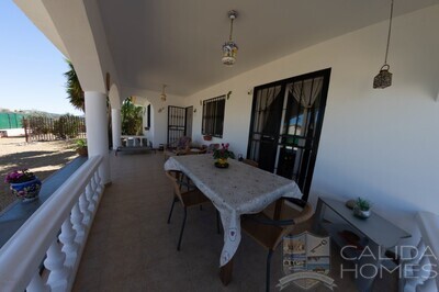 Villas Nueva: Resale Villa in Cucador, Almería